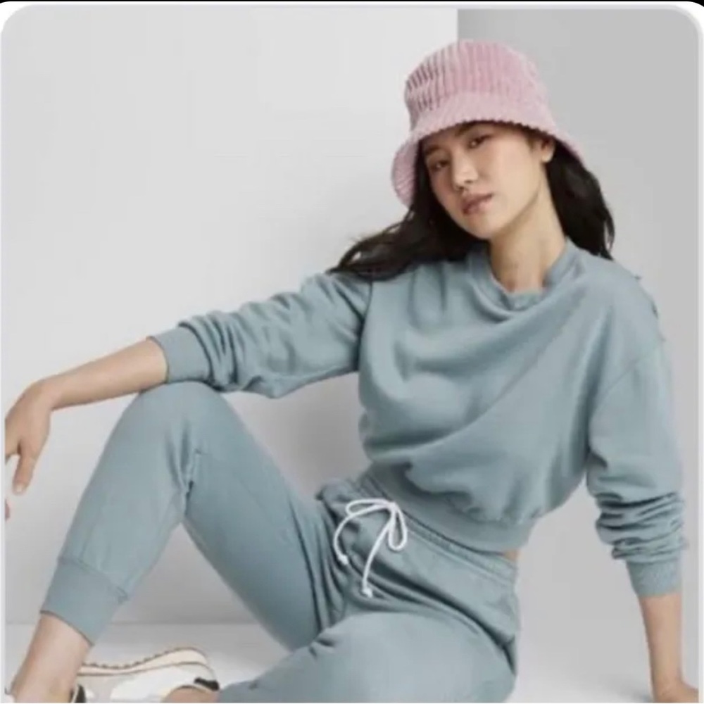 Wild Fable Slate Blue Crew Neck Sweatshirt Size Small Womens